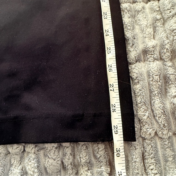 Lou & Grey Luvstretch Wide Leg Pants - Picture 7 of 10